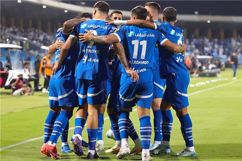 لاعبو الهلال