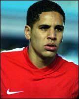 أحمد السيد مدافع فريق النادى الاهلي