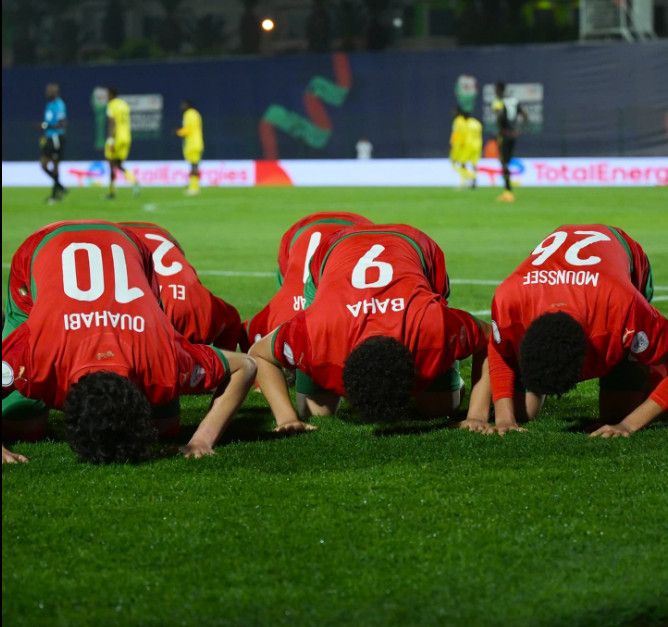 لاعبو منتخب المغرب للناشئين