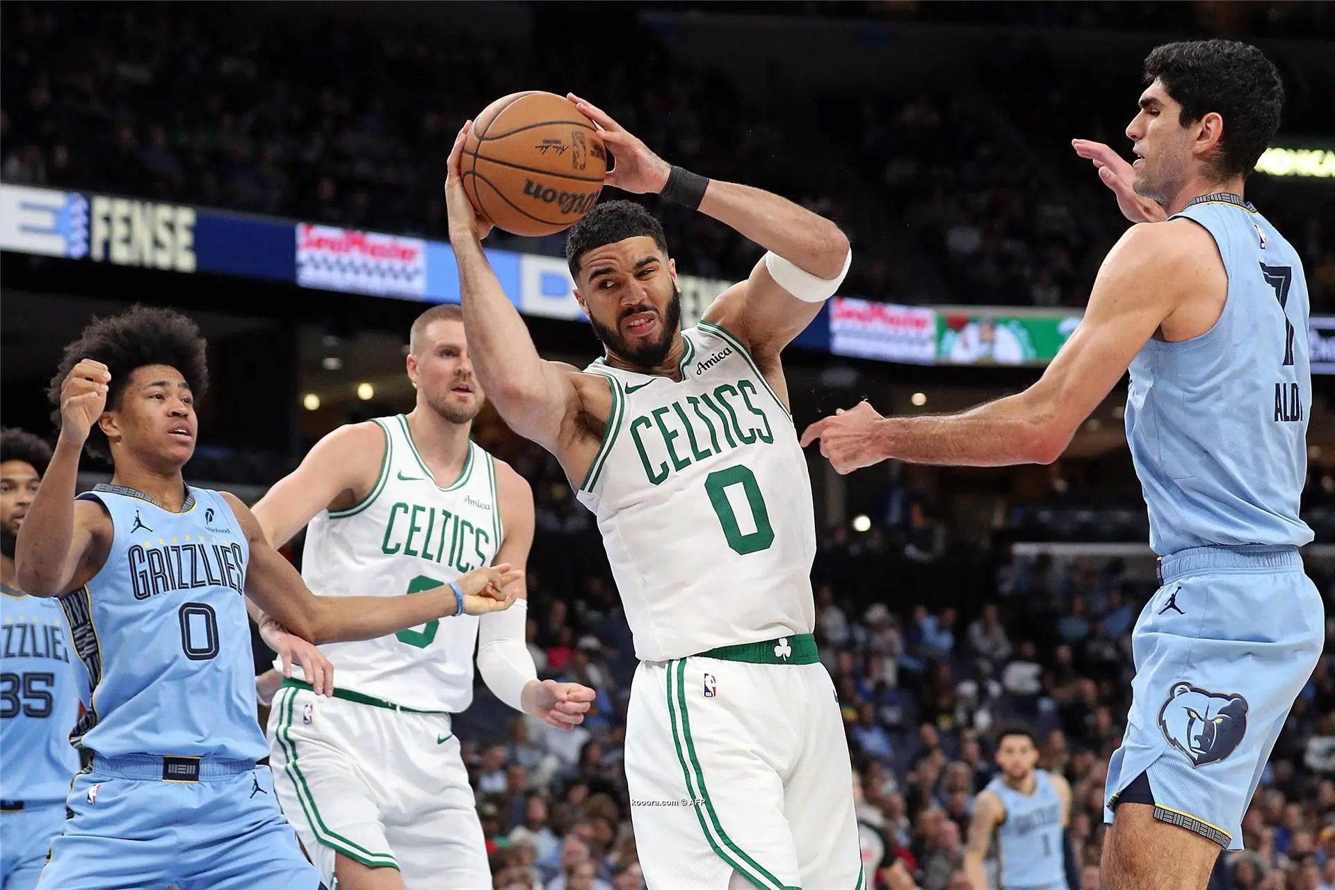 ?i=afp%2f20250401%2f20250401-2207865954_afp