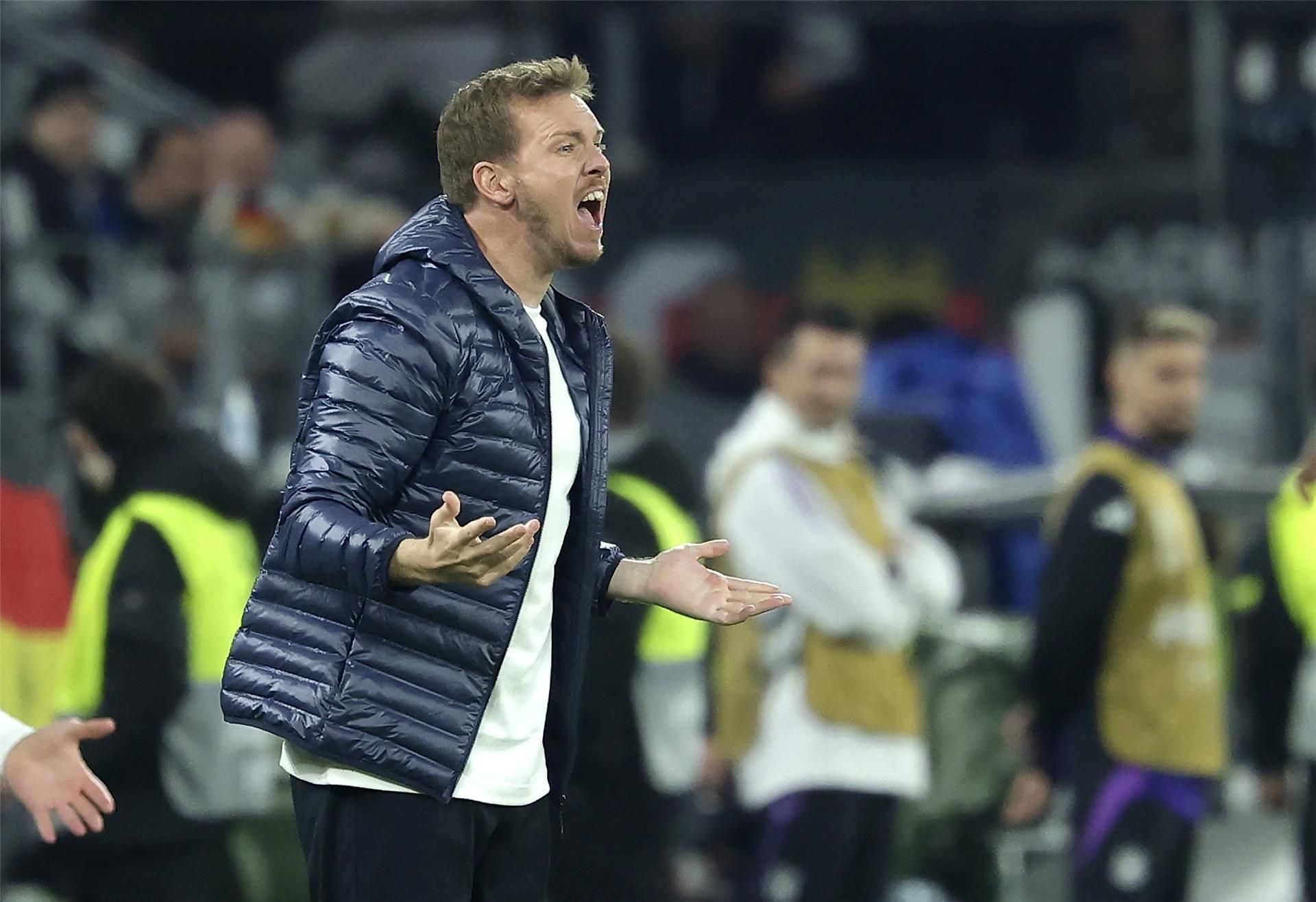 جوليان ناجلسمان