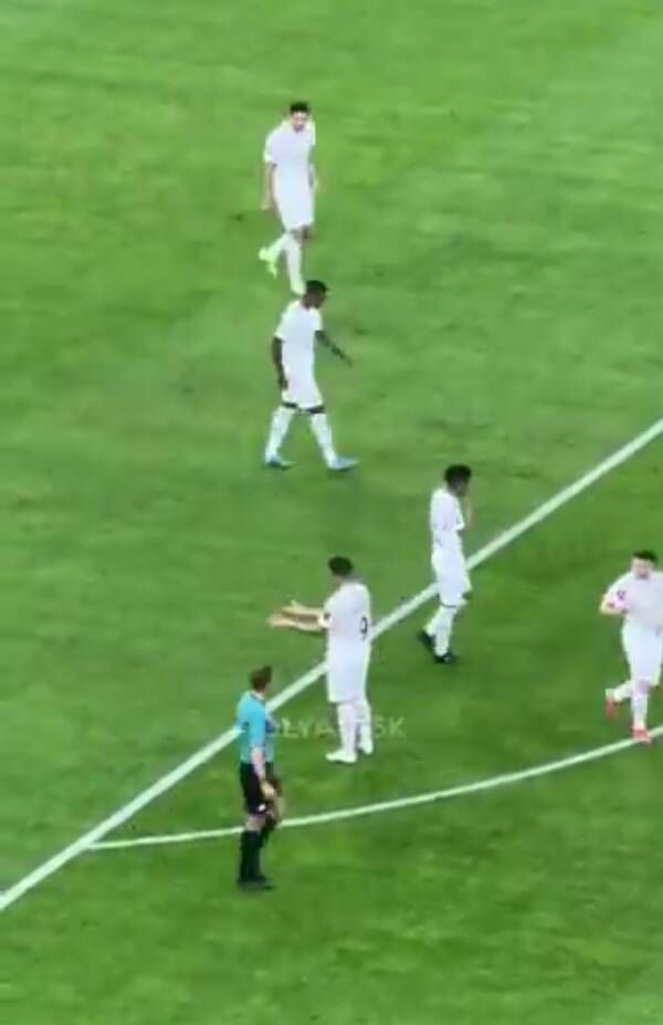 Screenshot_20250401-205744_X