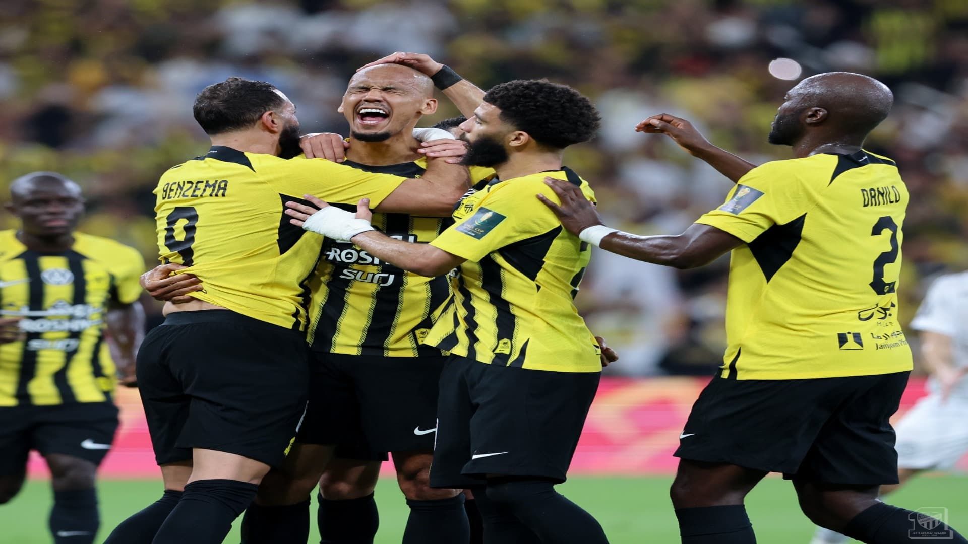 فرحة لاعبي اتحاد جدة