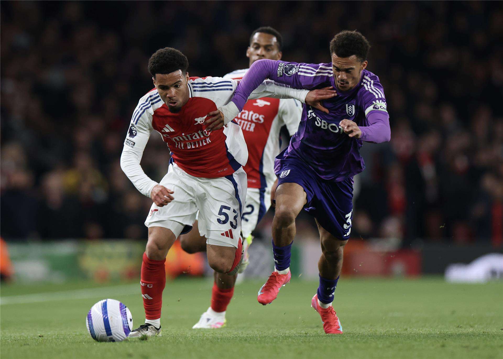 إيثان نوانيري