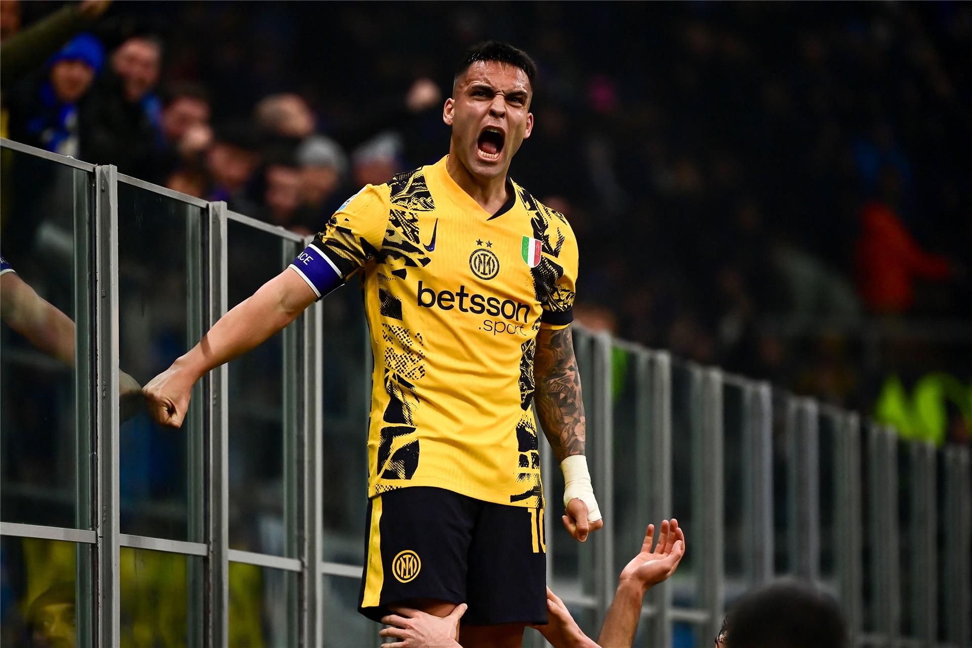 لاوتارو مارتينيز