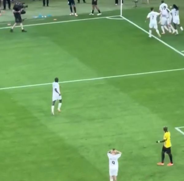 %D8%AD%D9%85%D8%AF%20%D8%A7%D9%84%D9%84%D9%87