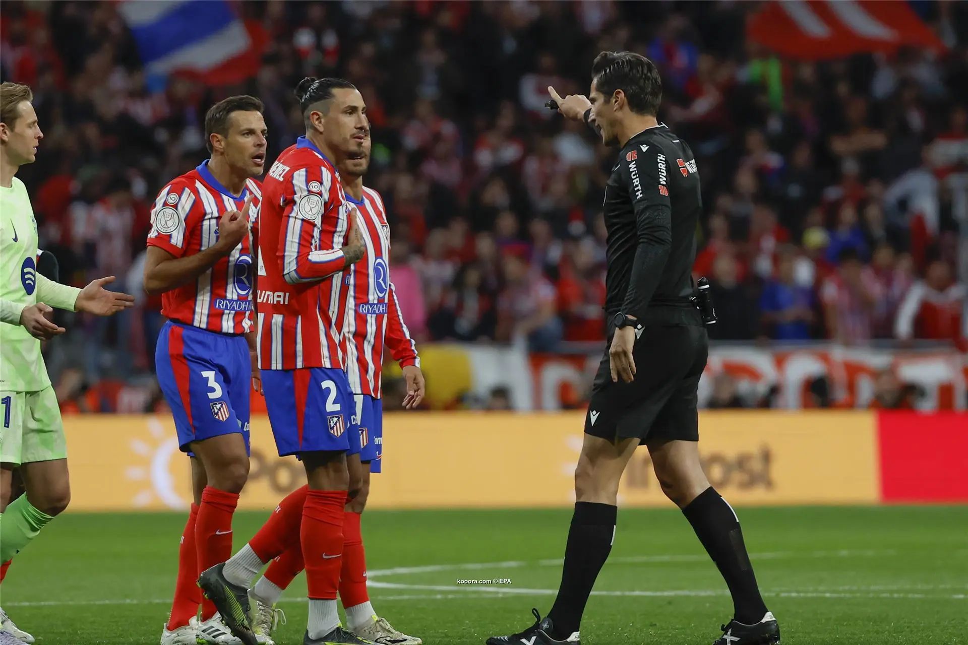 ?i=epa%2fsoccer%2f2025-04%2f2025-04-02%2f2025-04-02-12005888_epa