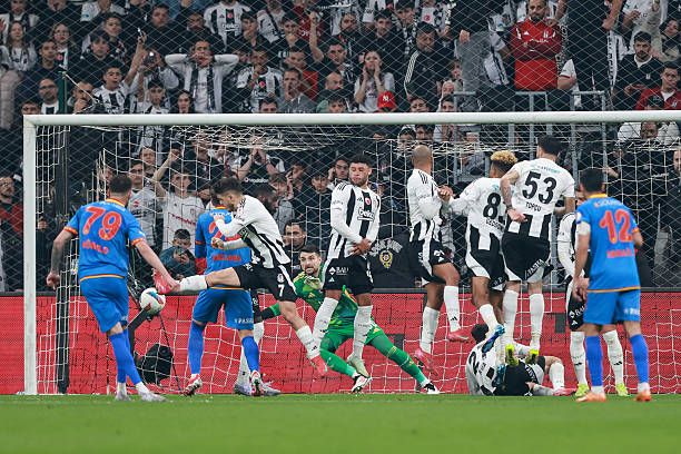 من المباراة