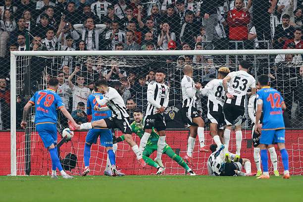 من المباراة