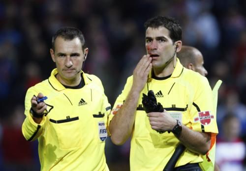 حكم اللقاء السابق تعرض للاصابة