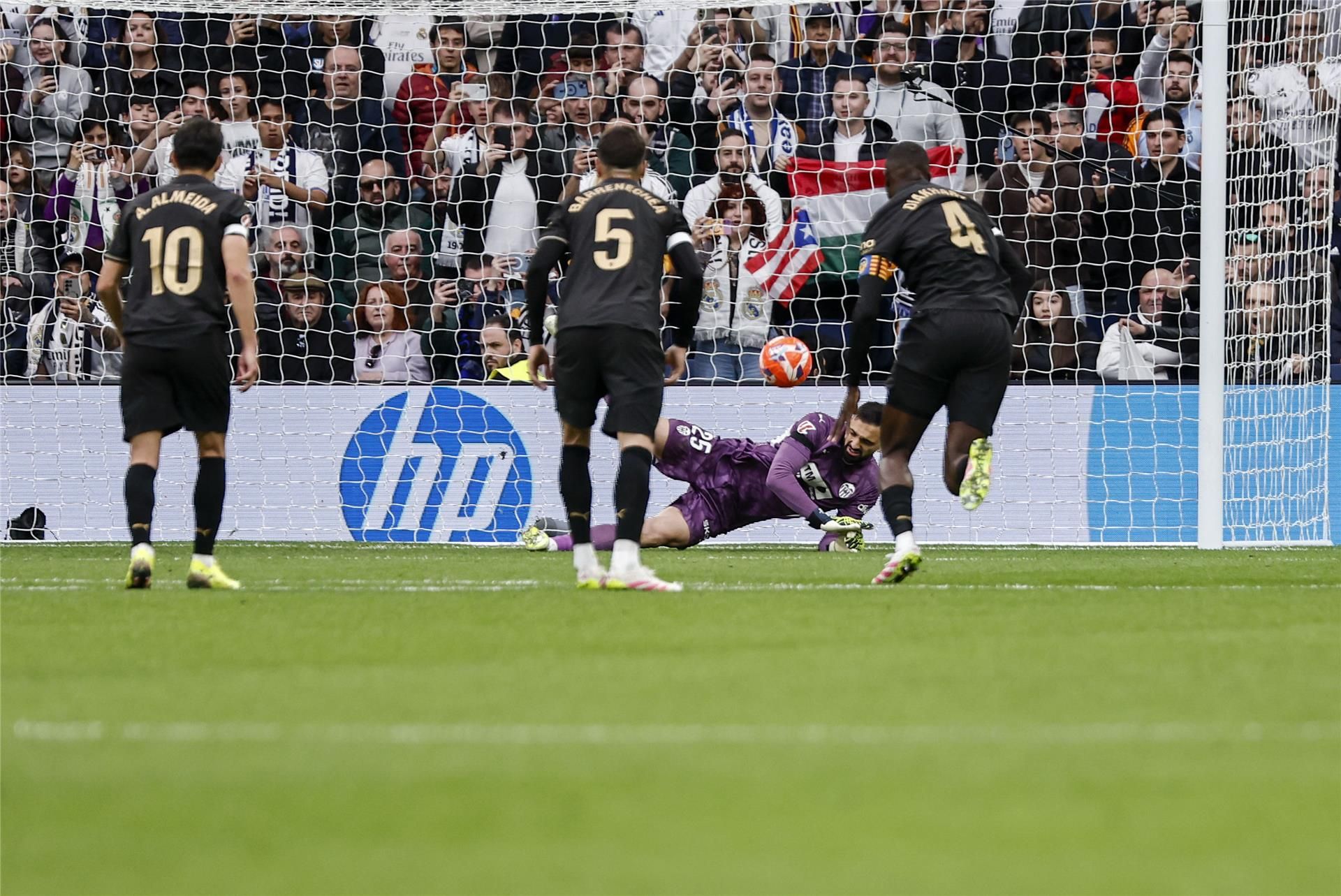 جيورجي مامارداشفيلي لحظة التصدي