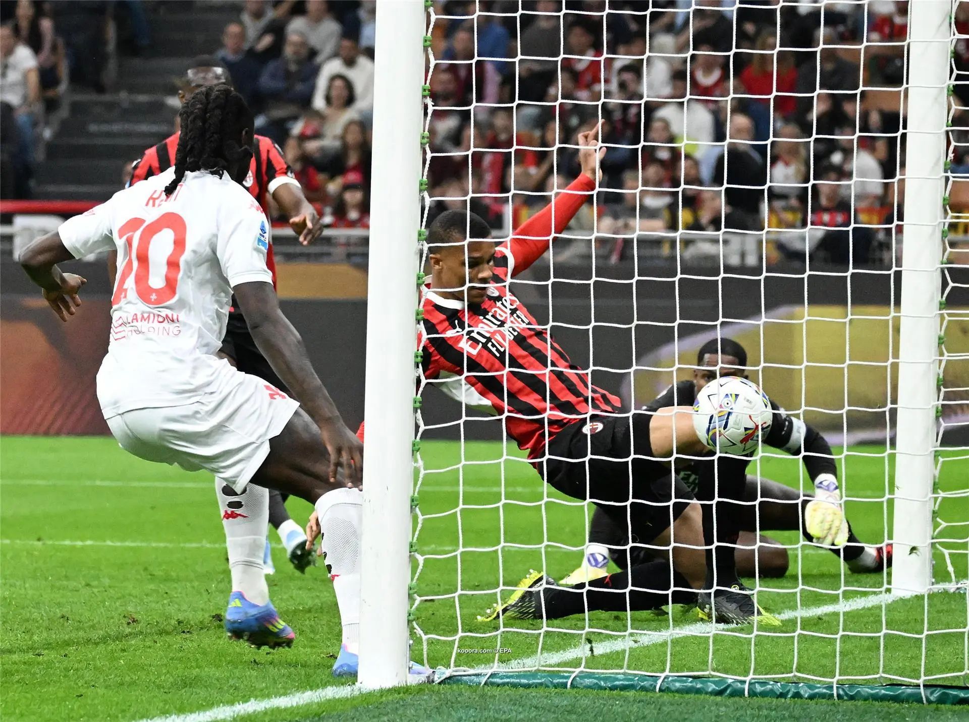 ?i=epa%2fsoccer%2f2025-04%2f2025-04-05%2f2025-04-05-12012343_epa