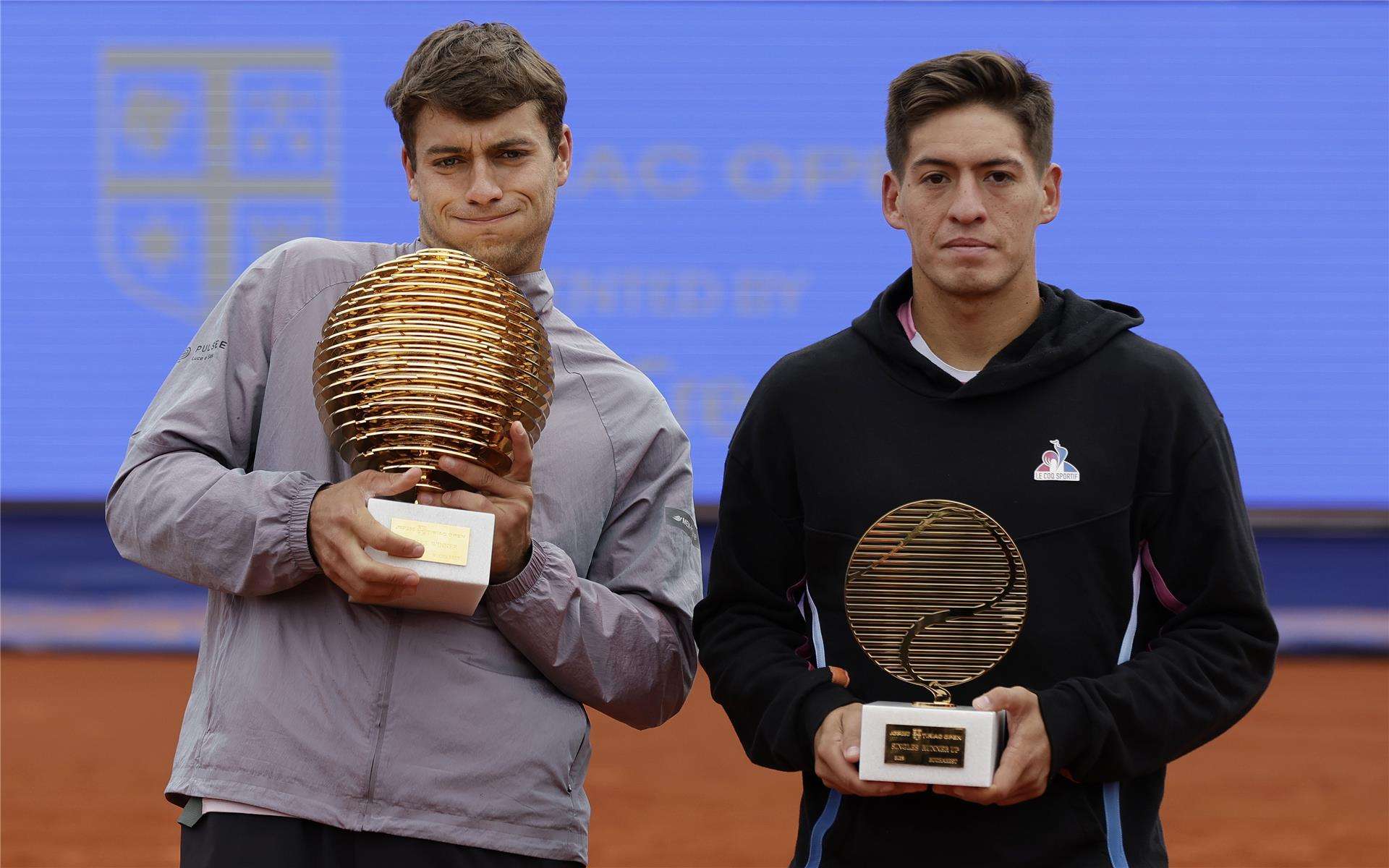 كوبولي وبايز