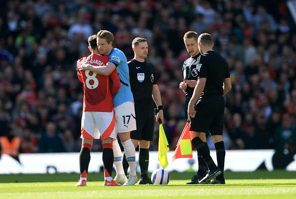 برونو فيرنانديز وكيفن دي بروين