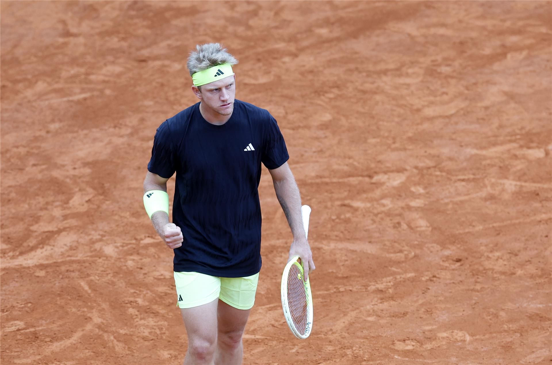 أليخاندرو دافيدوفيتش