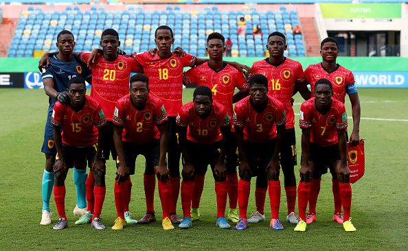 لاعبو منتخب أنجولا