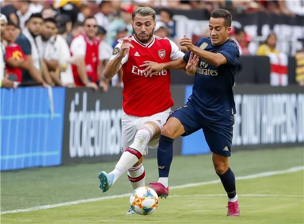 من مباراة سابقة بين ريال مدريد وآرسنال