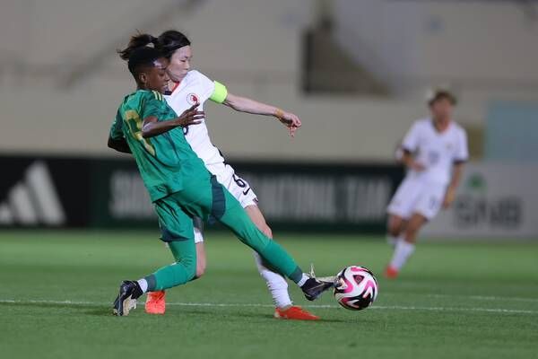 لقاء السعودية وهونج كونج