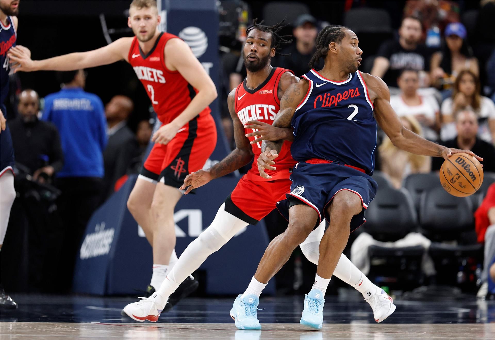 من مباراة كليبرز وروكتس