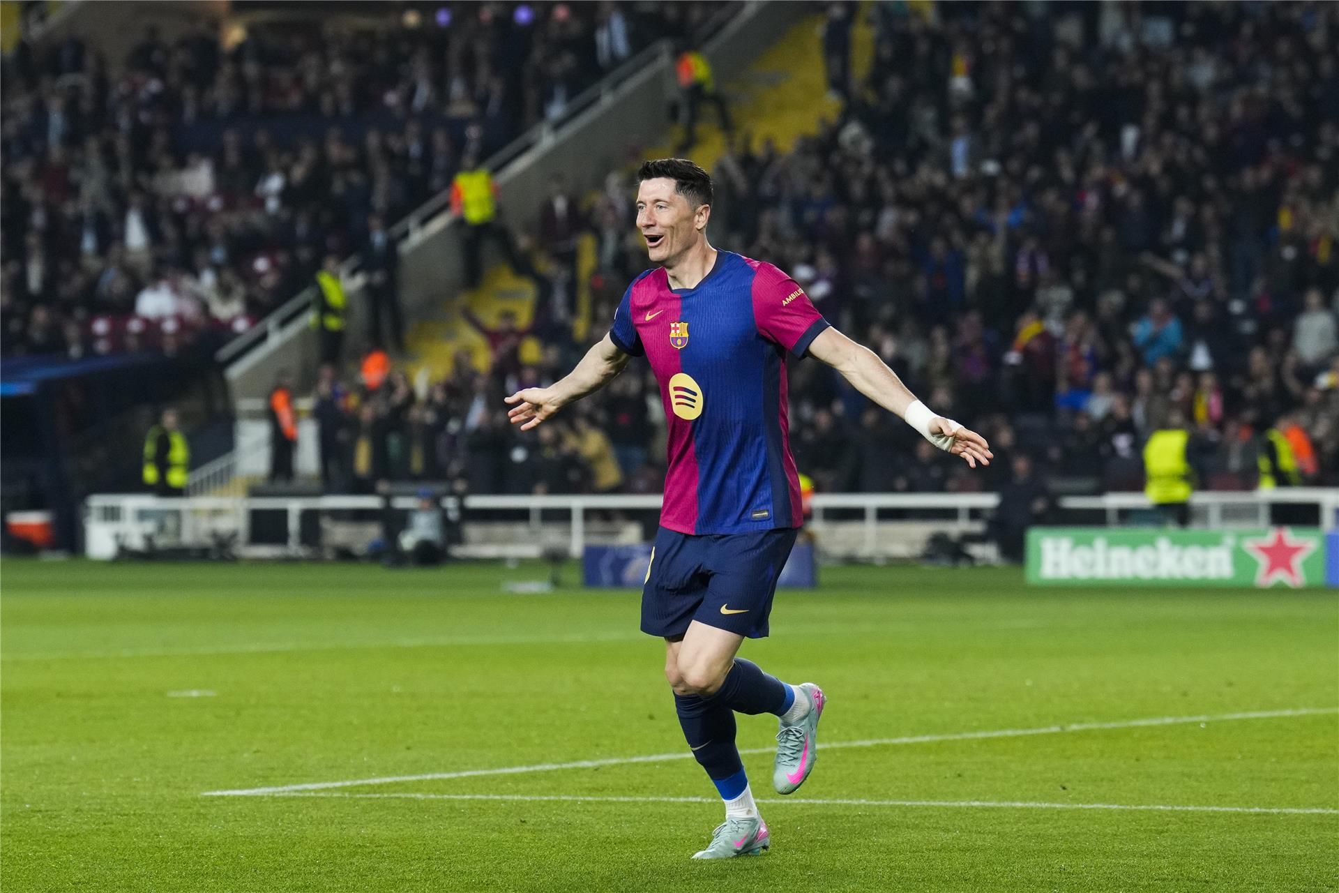 روبرت ليفاندوفسكي