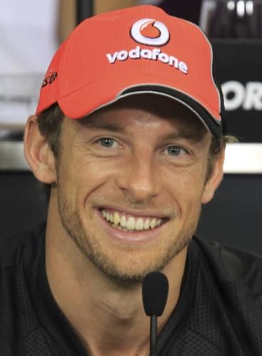 البريطاني جنسون باتون سائق مكلارين