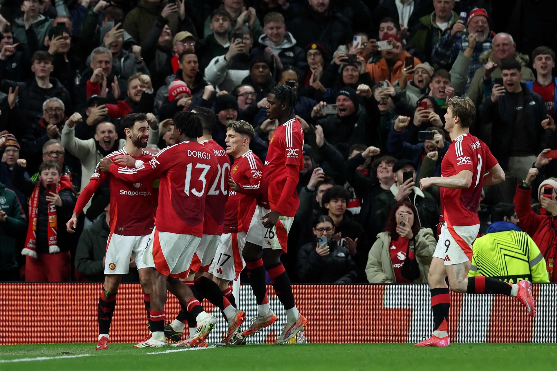 لاعبو مانشيستر يونايتد