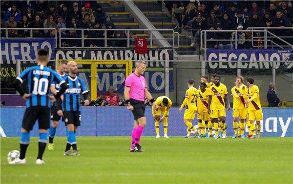 لقاء سابق بين برشلونة وإنتر ميلان