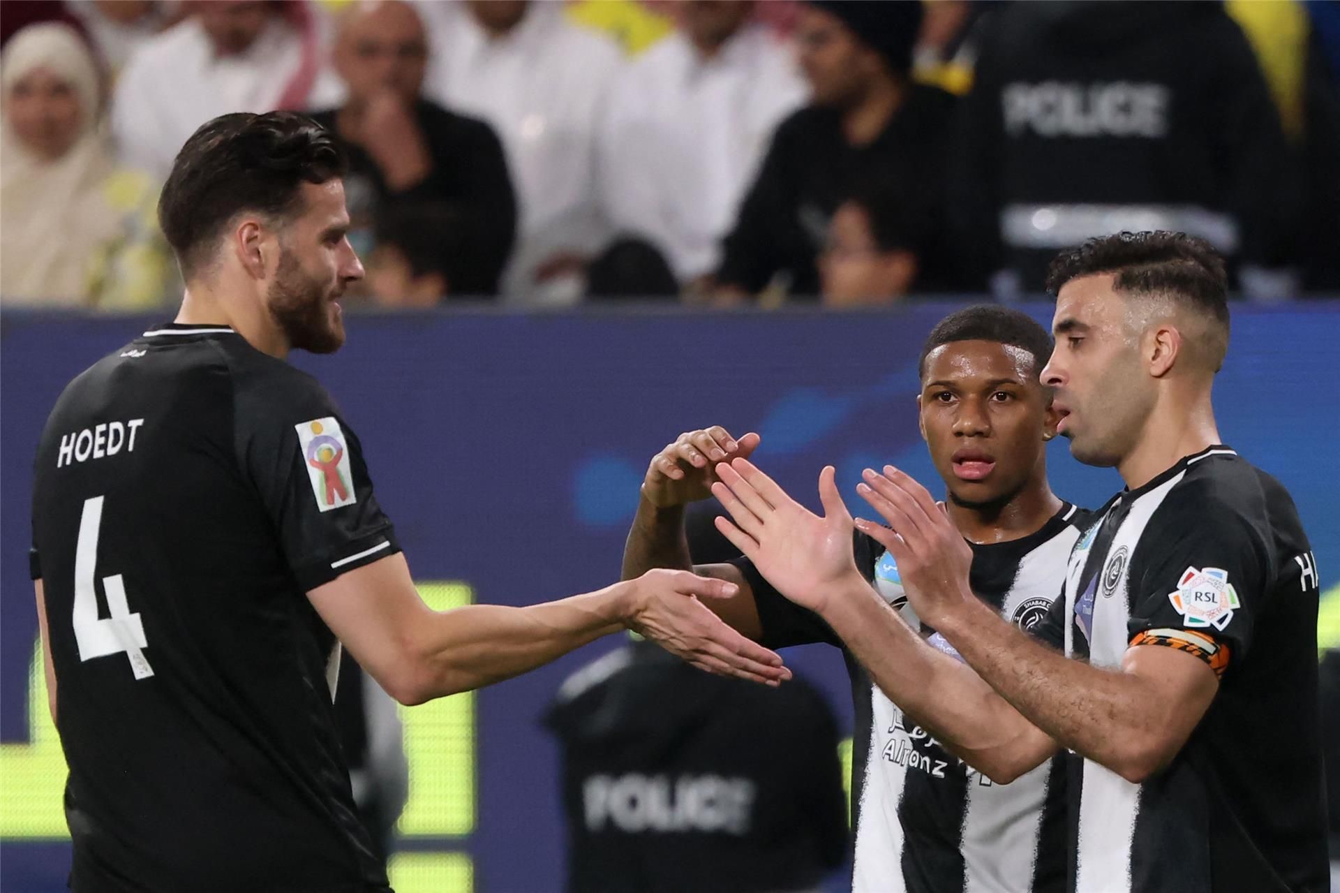 عبد الرزاق حمد الله