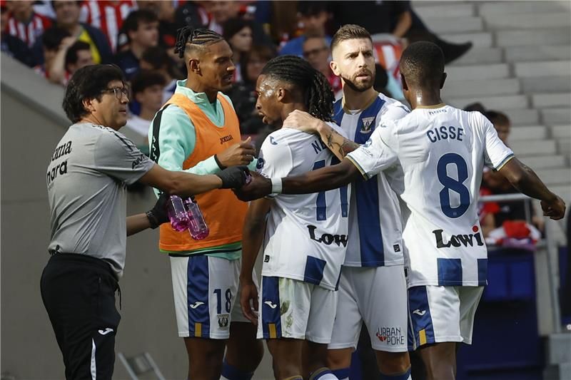 لاعبو ليجانيستا