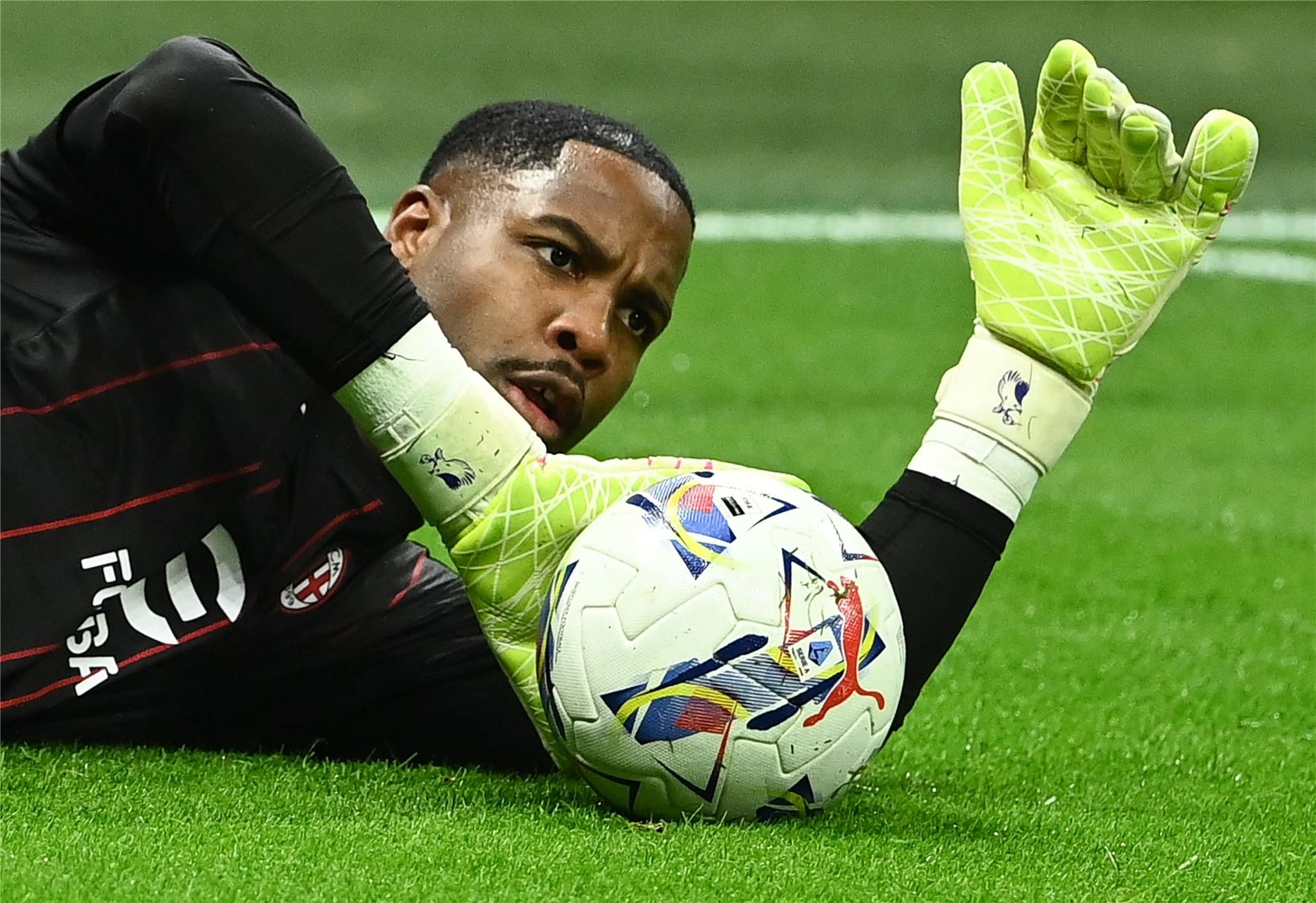 مايك ماينان