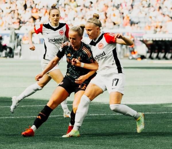 من المباراة