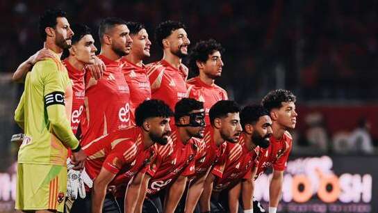 لاعبو الأهلي