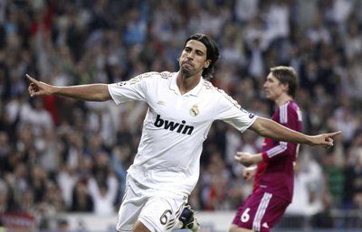 2011-10-18-00000102971401