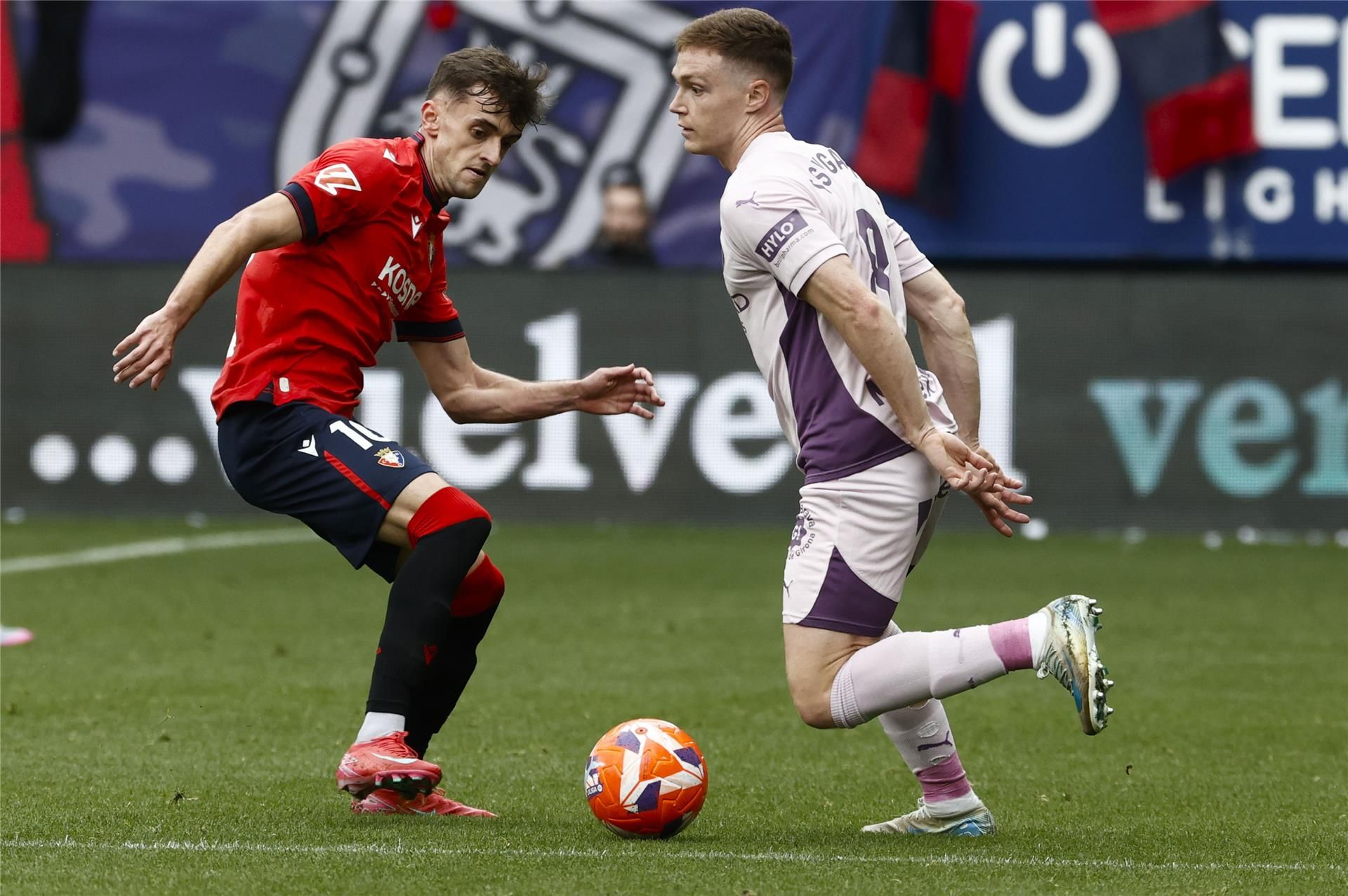 جانب من لقاء أوساسونا وجيرونا