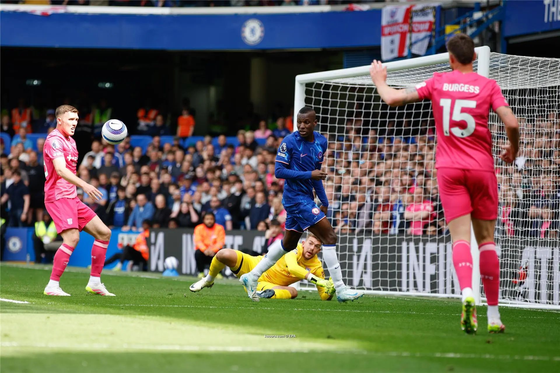 ?i=epa%2fsoccer%2f2025-04%2f2025-04-13%2f2025-04-13-12029539_epa