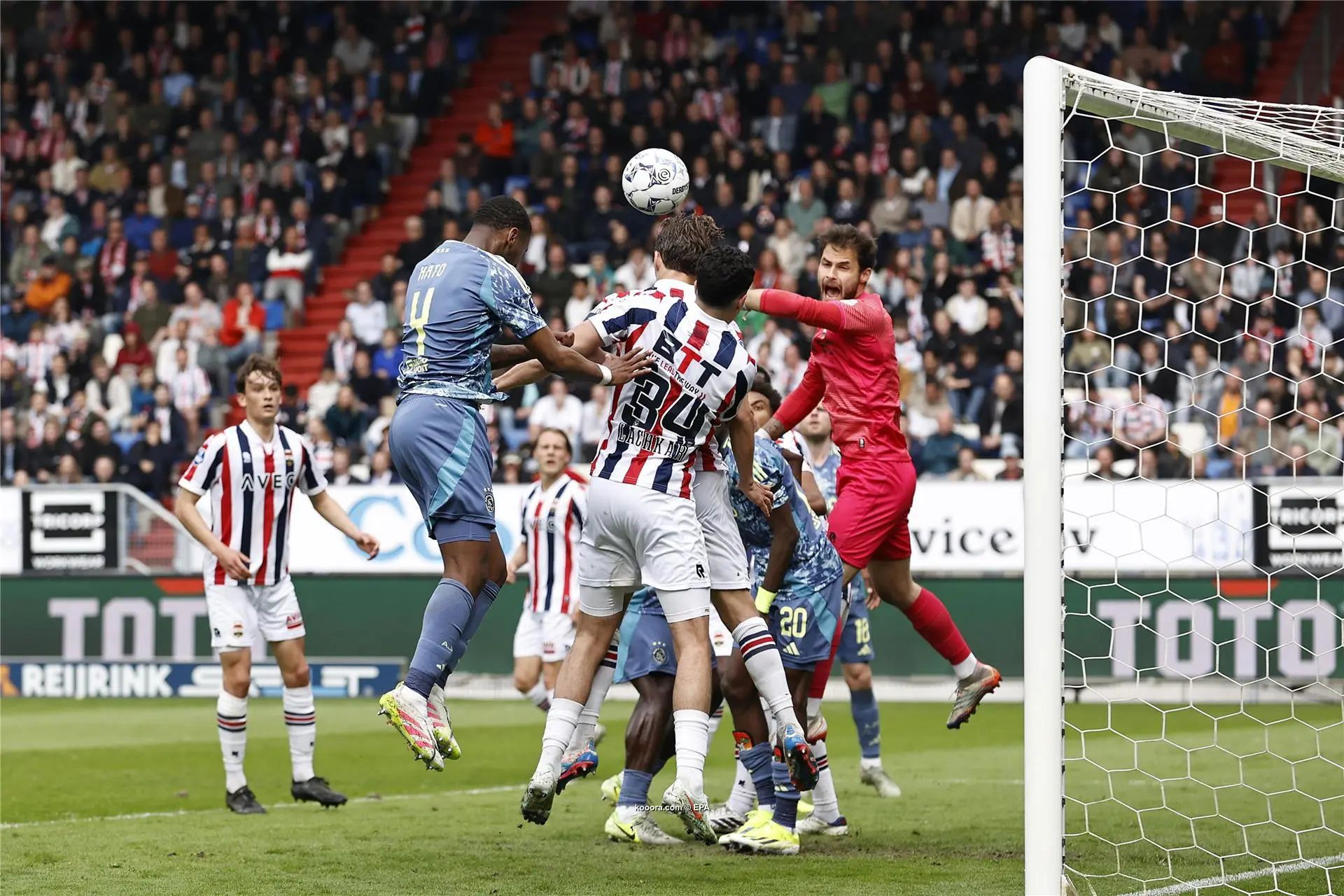 ?i=epa%2fsoccer%2f2025-04%2f2025-04-13%2f2025-04-13-12030036_epa