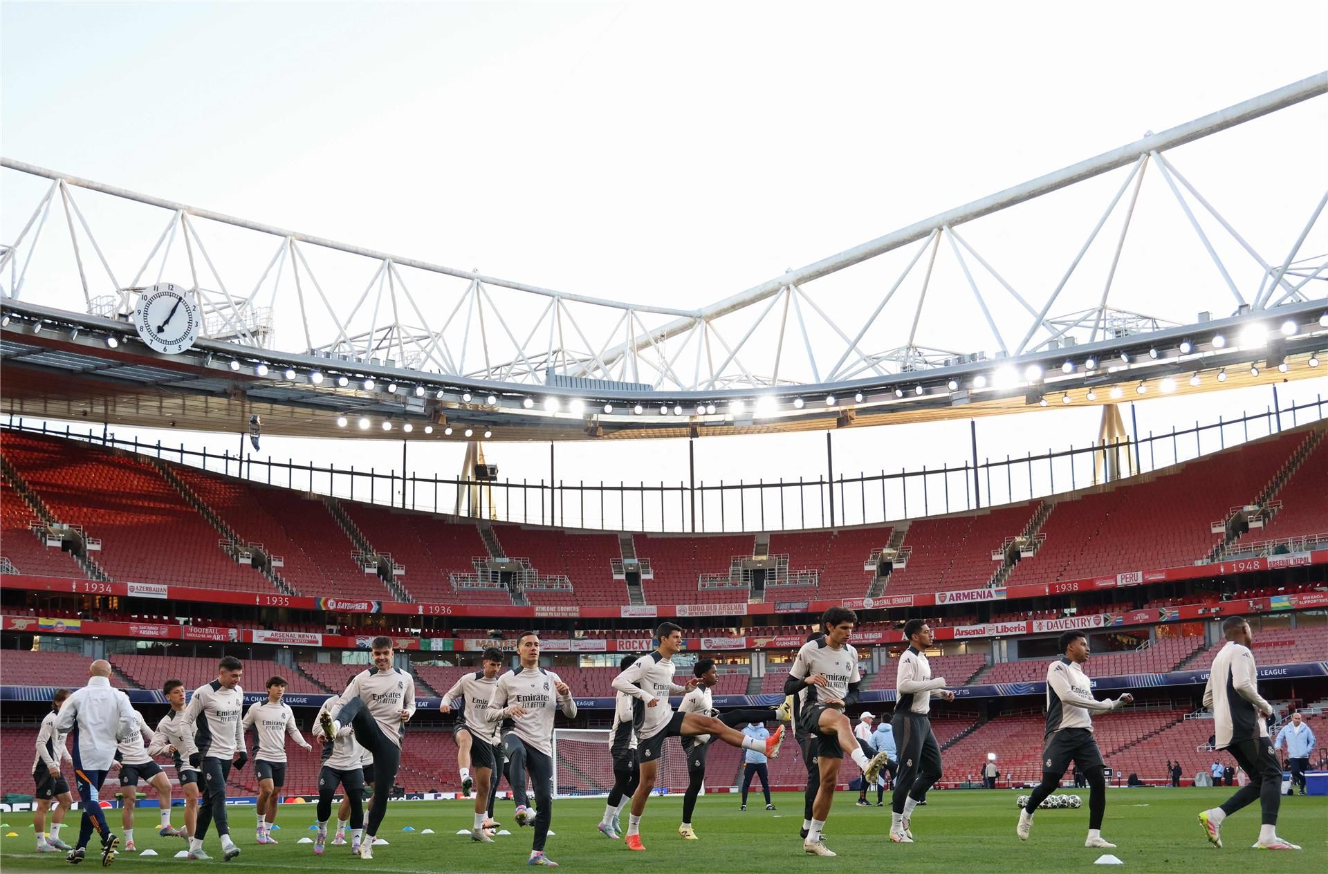 لاعبو ريال مدريد