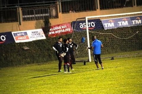 بلال وحديث مع حراس المرمى