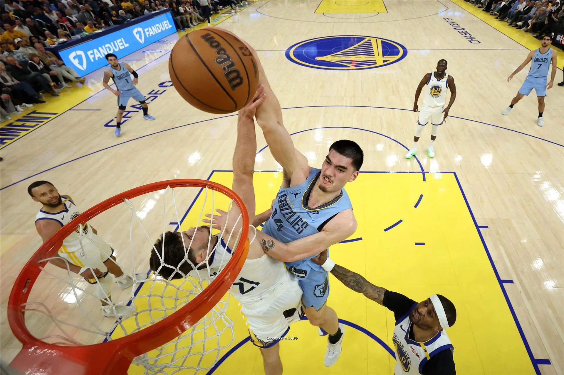 ?i=afp%2f20250416%2f20250416-2210503738_afp