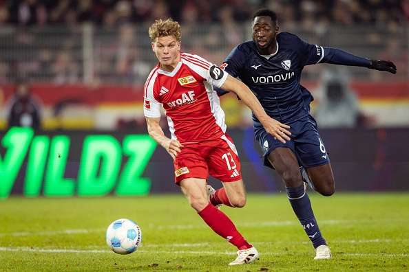 من مباراة سابقة بين الفريقين