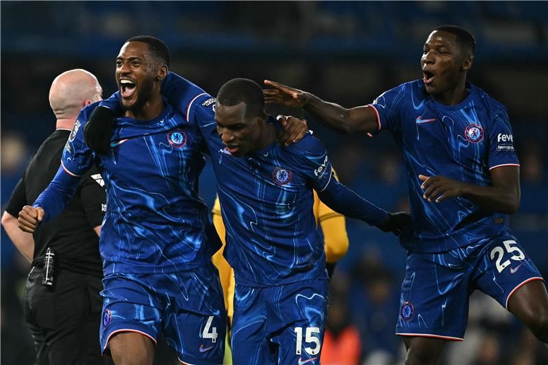 لاعبو تشيلسي