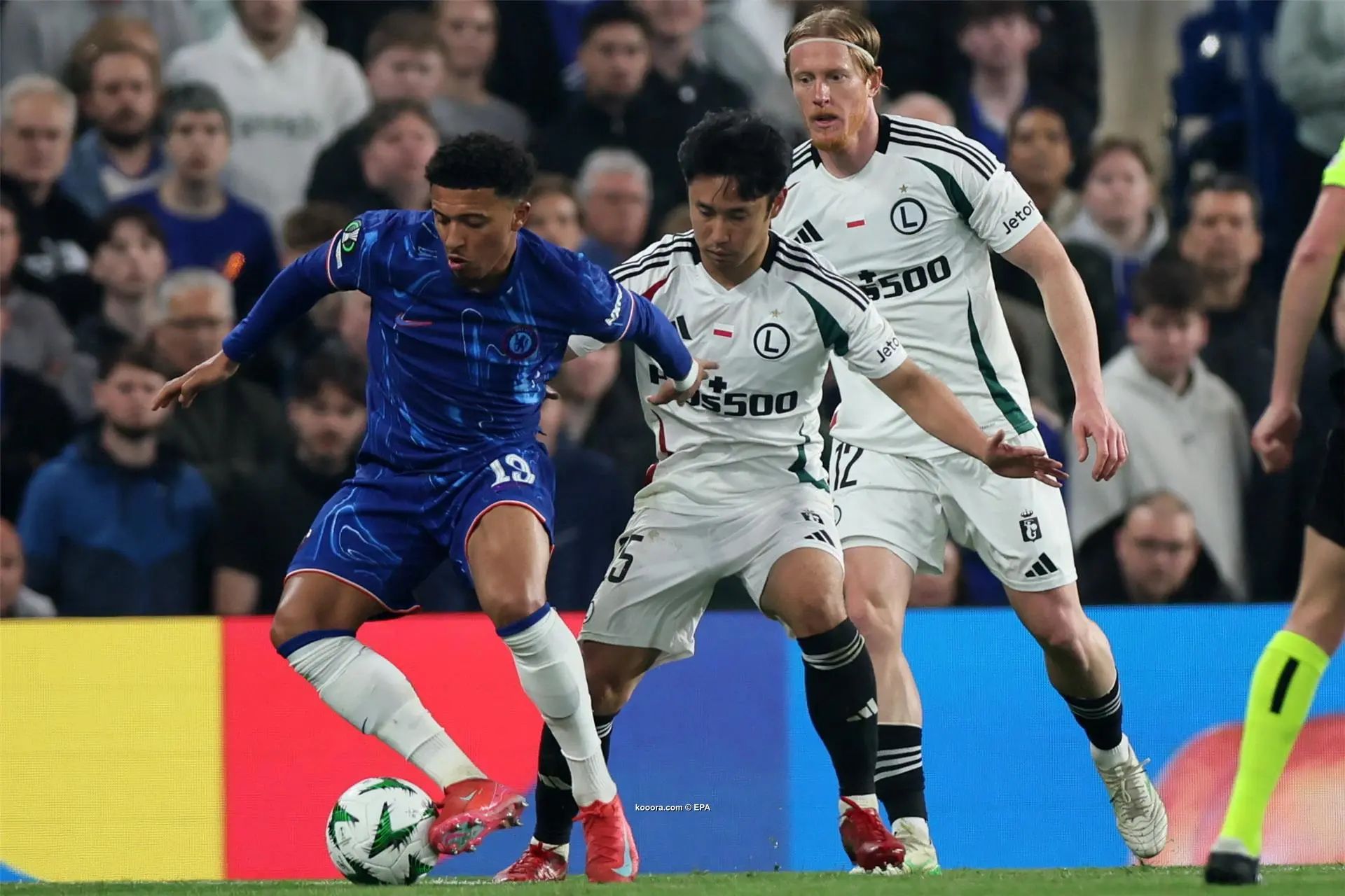 ?i=epa%2fsoccer%2f2025-04%2f2025-04-17%2f2025-04-17-12037766_epa