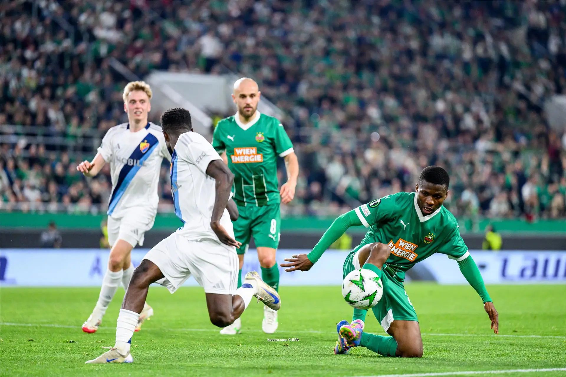 ?i=epa%2fsoccer%2f2025-04%2f2025-04-17%2f2025-04-17-12037795_epa