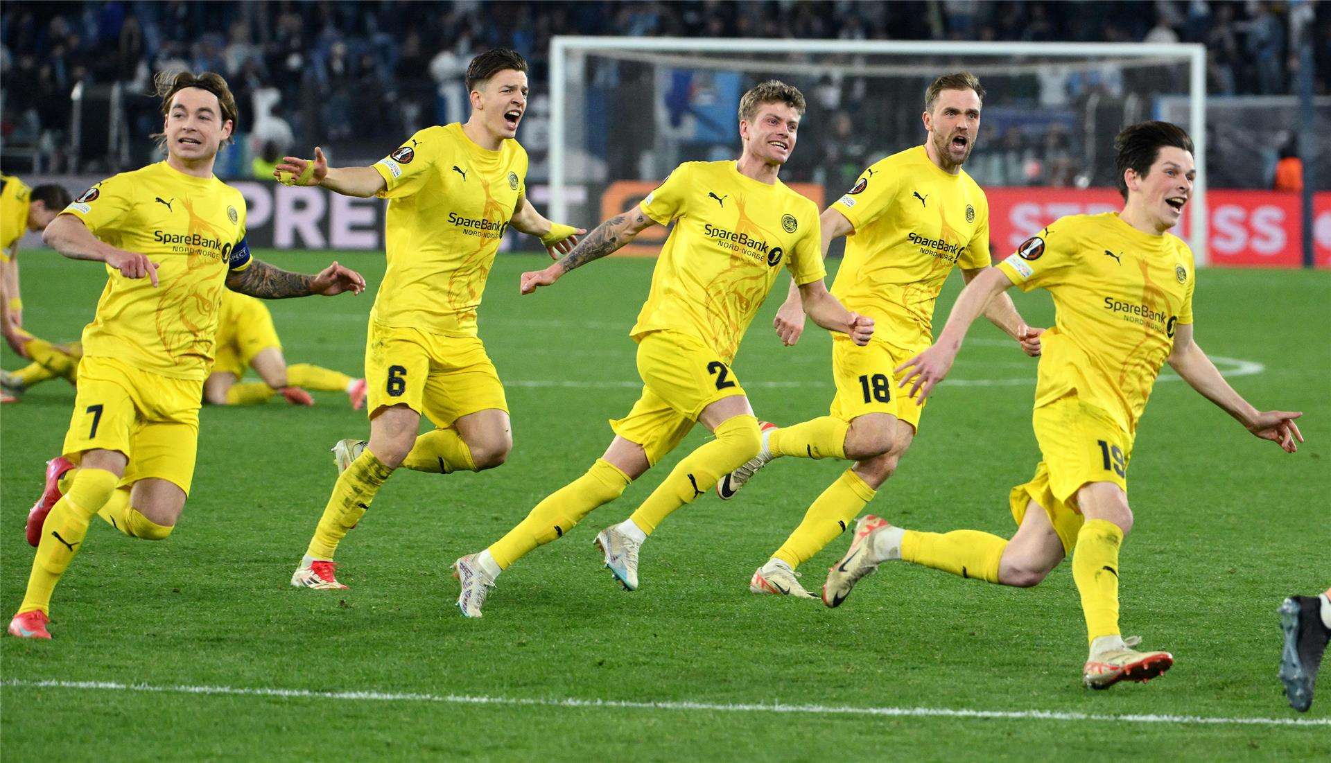 فرحة لاعبي بودو جليمت