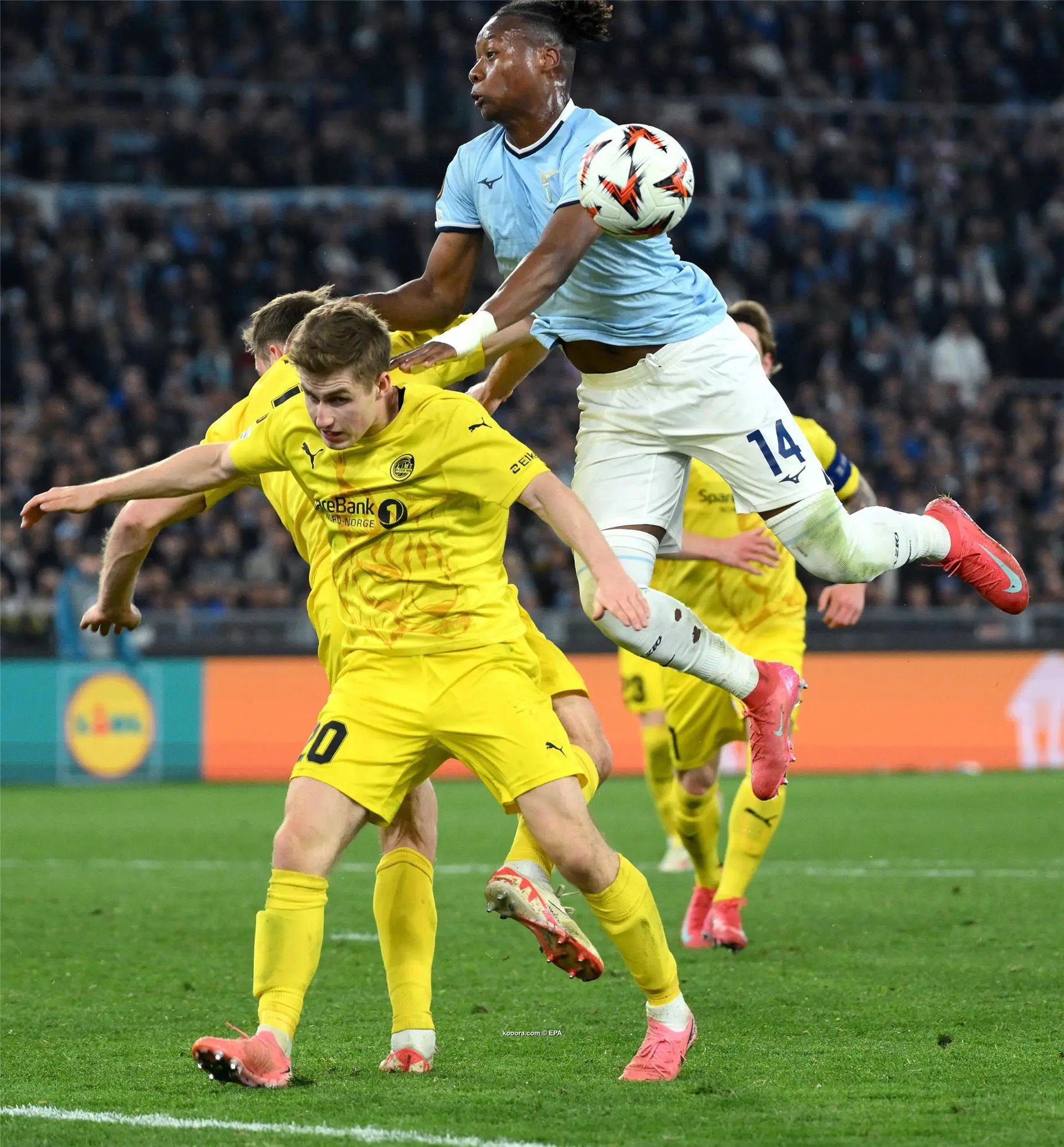 ?i=epa%2fsoccer%2f2025-04%2f2025-04-17%2f2025-04-17-12037927_epa