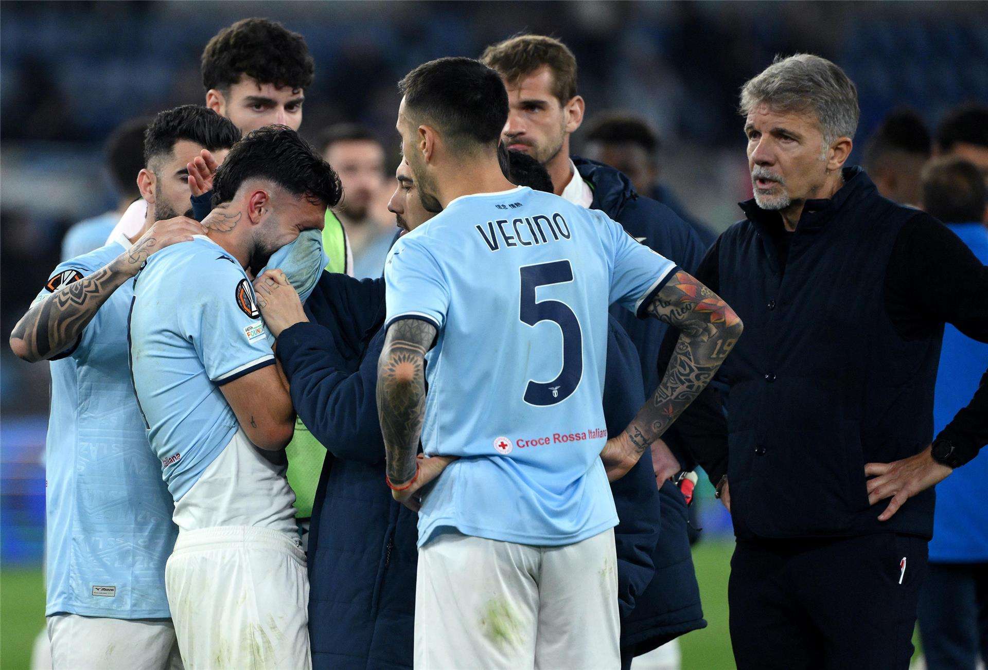 حسرة لاعبي لاتسيو