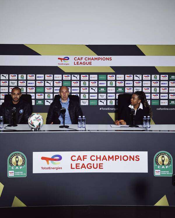 من الموتمر الصحفي