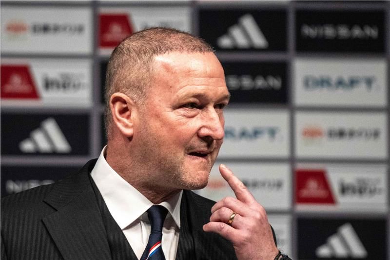 ستيف هولاند