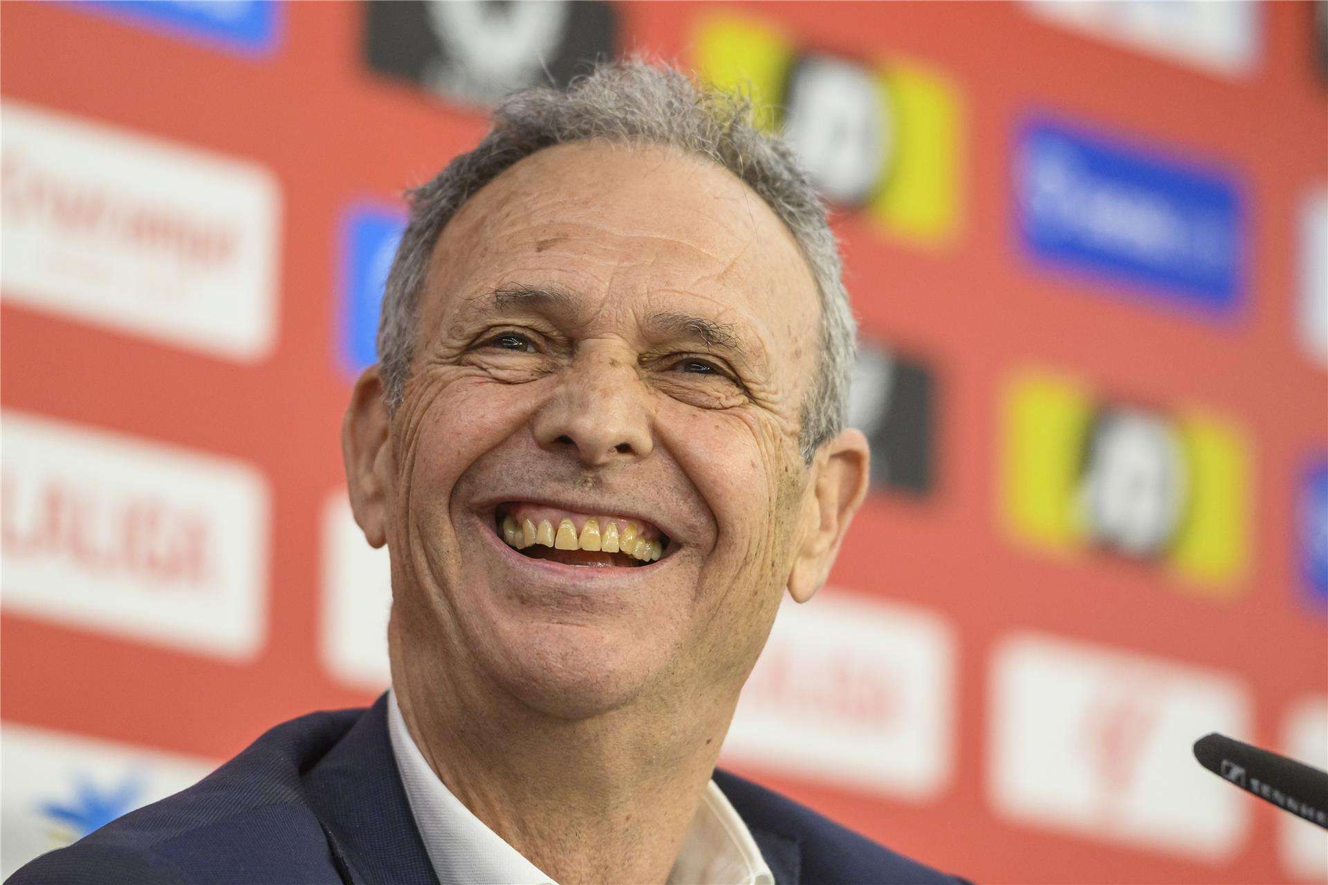 خواكين كاباروس