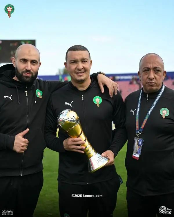 ?i=corr%2f563%2fkoo_563139